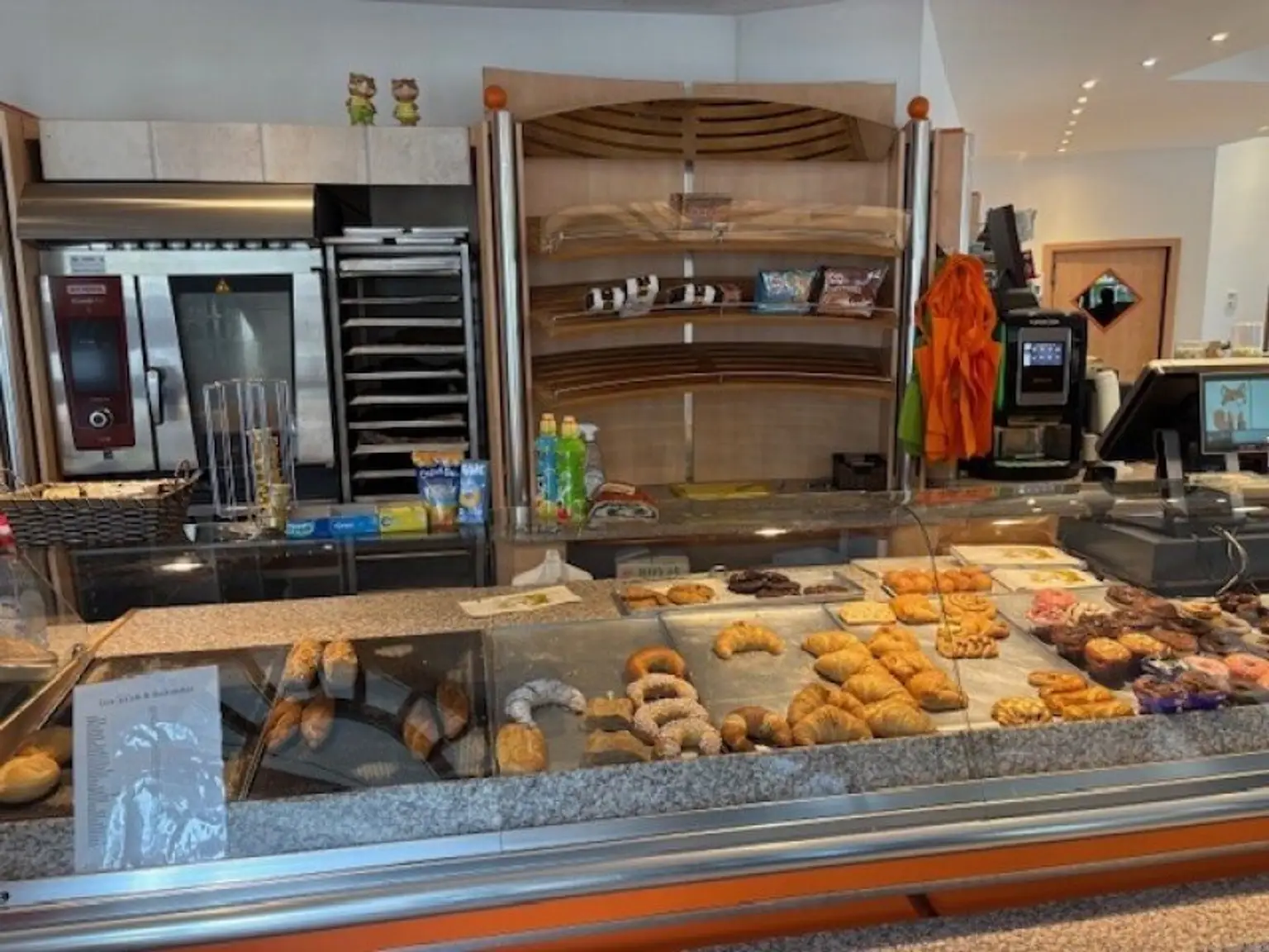 Cafe'-Bäckerei abzugeben !