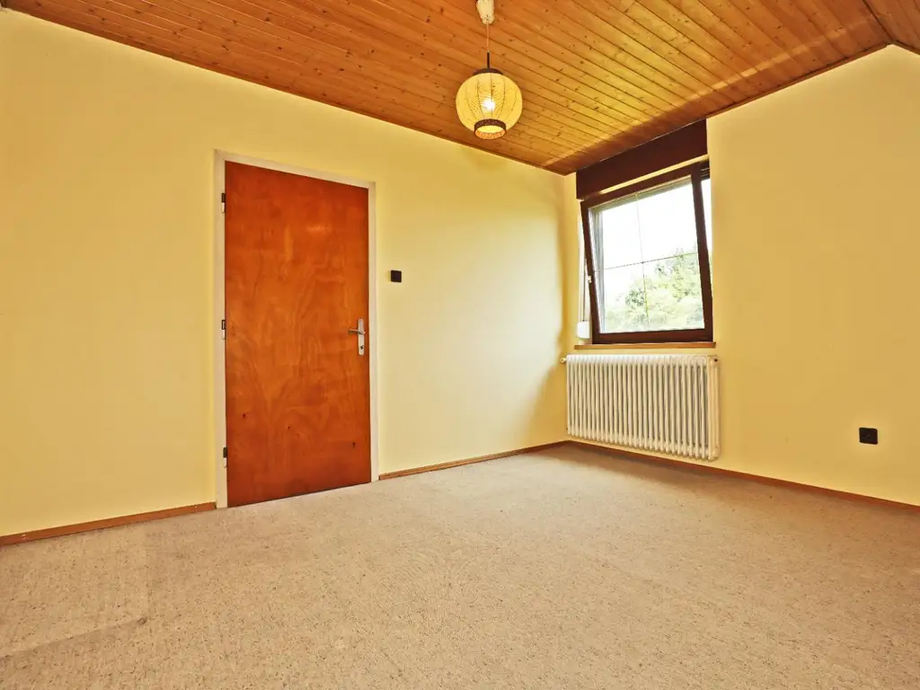 Haus auf Mietkaufvariante - Schönes ebenes Grundstück - 135m2 Wfl. - Vollkeller mit Garage - große Terrasse