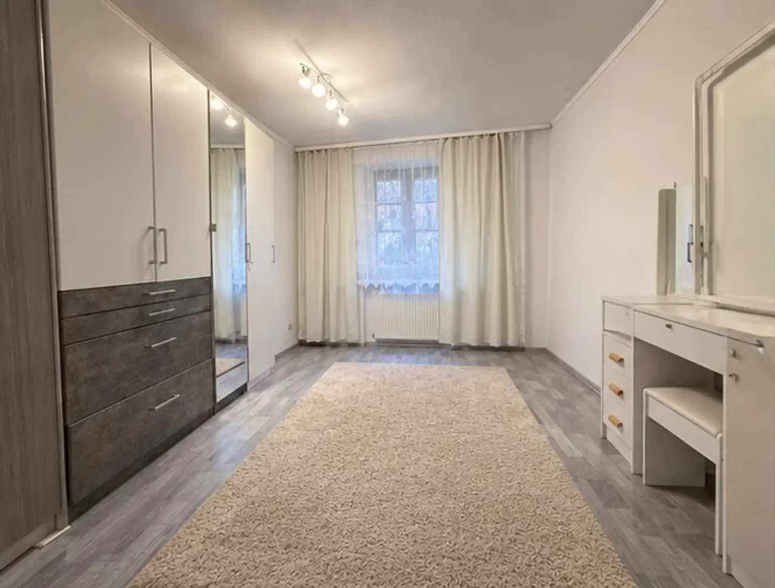 Zimmer 1