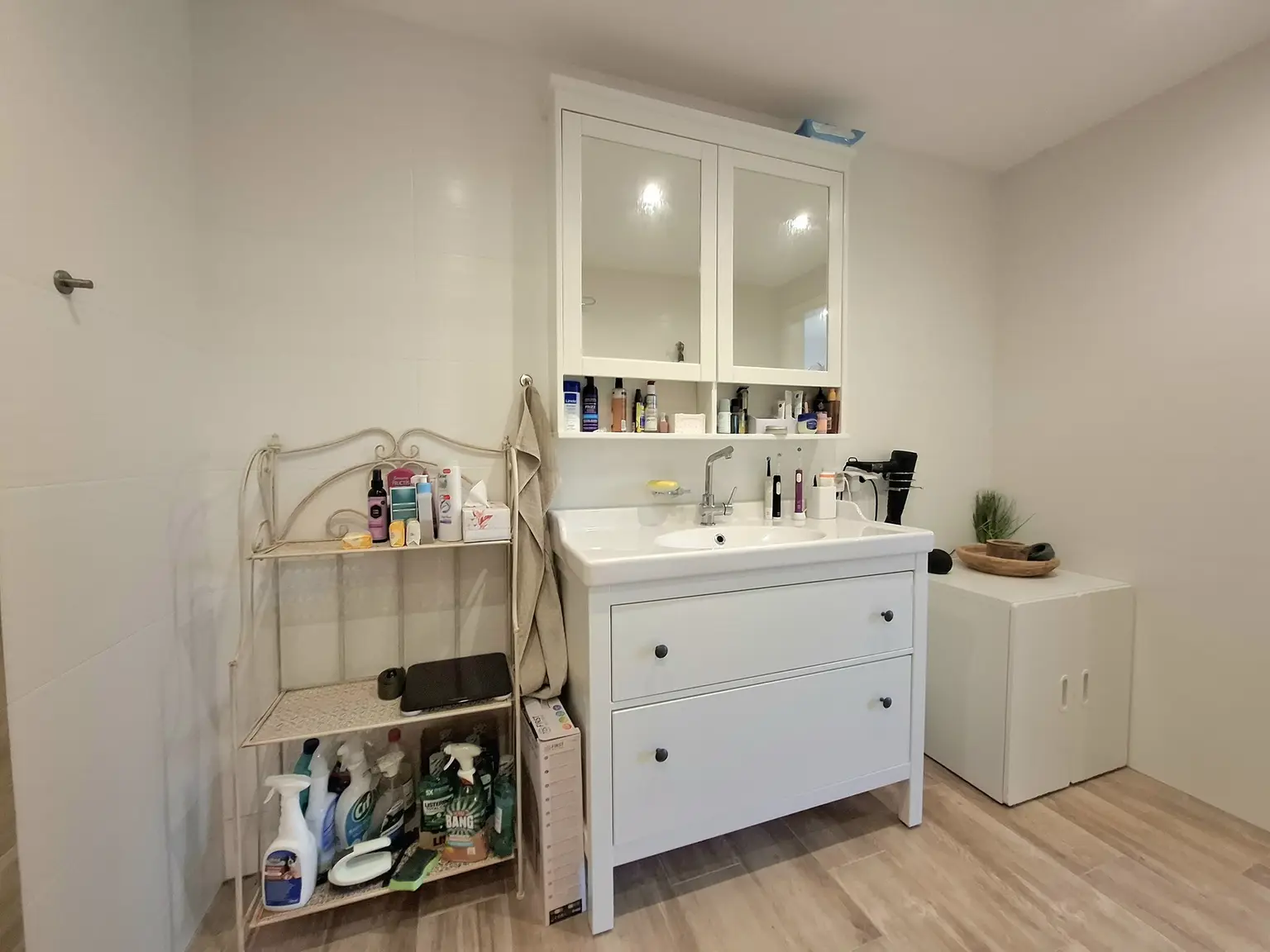 Vielseitig nutzbare Liegenschaft mit ausreichend Platz und herrlichem Blick auf die Hohe Wand