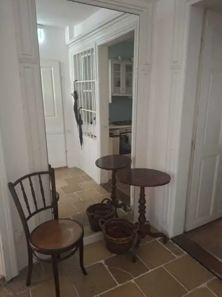 Naschmarktnähe - toller Altbau - viel Potenzial