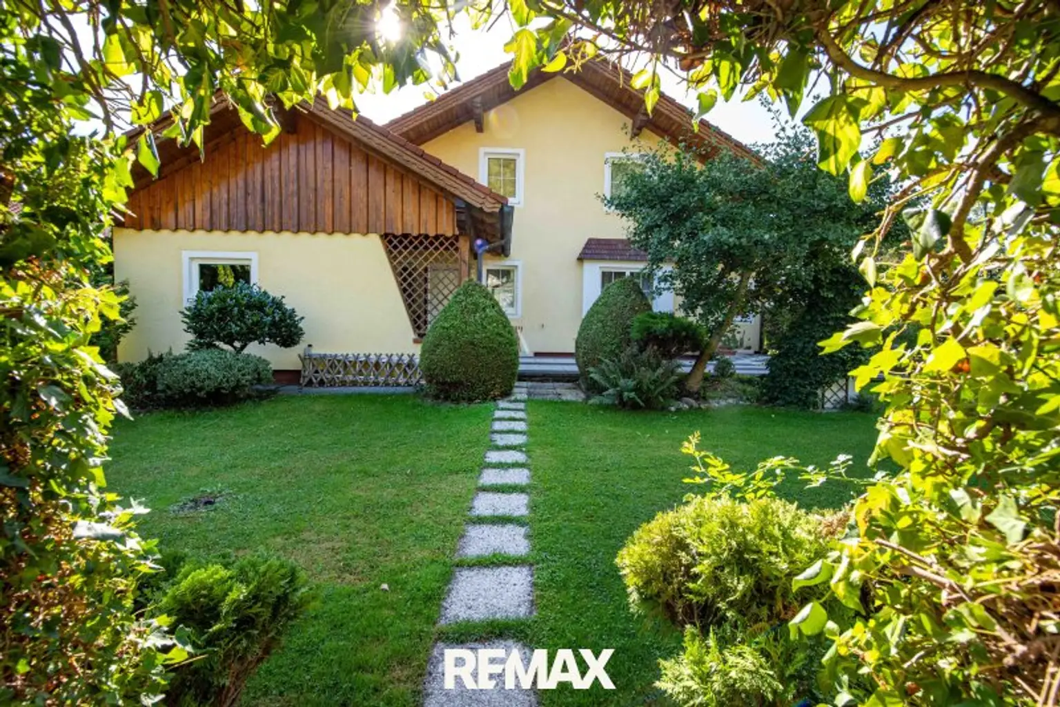 Vom Garten zum Haus