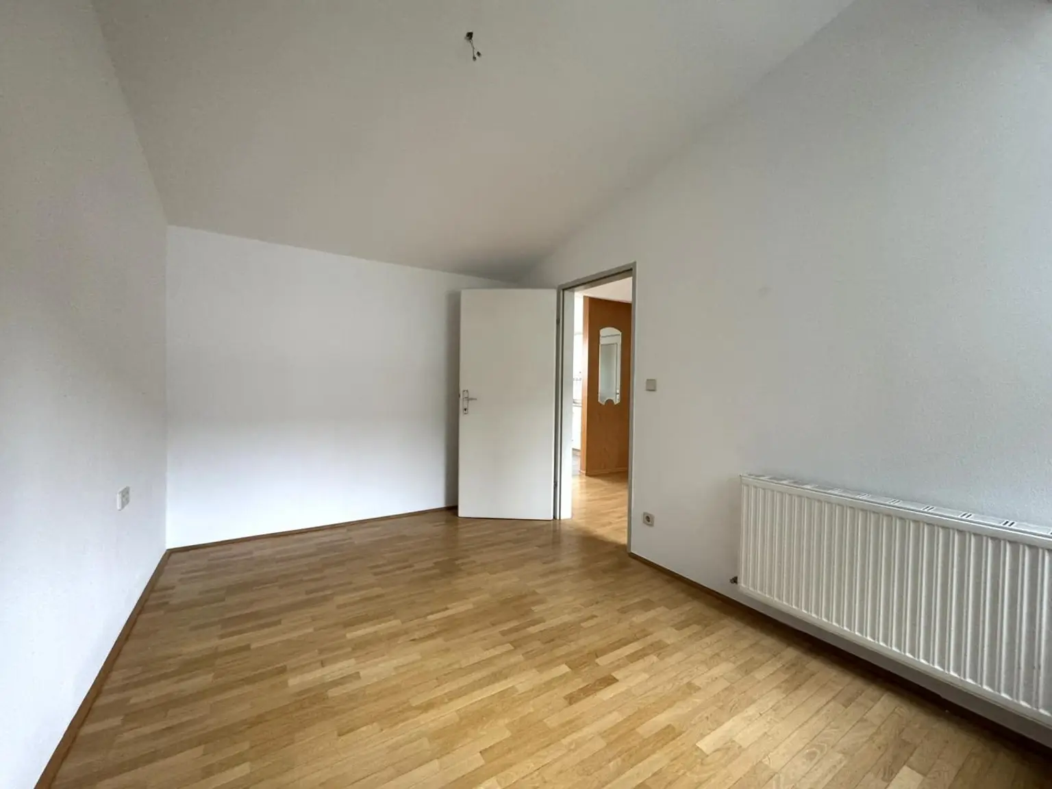 Freundliche 2-Zimmer-Mietwohnung Nähe LKH und FH