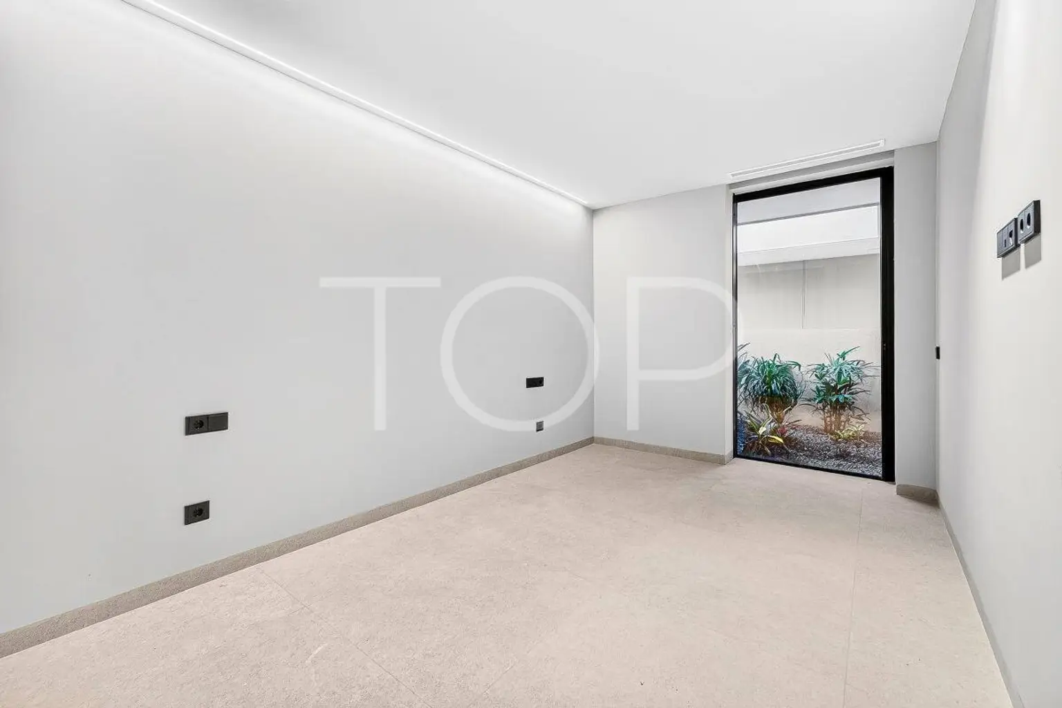 Villa-Los-Cristianos-xxx-Teneriffa02