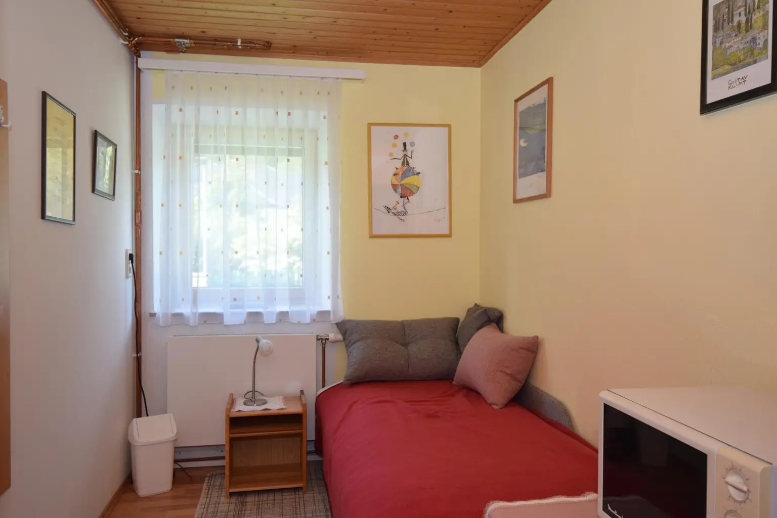 Haus mit großem Grundstück