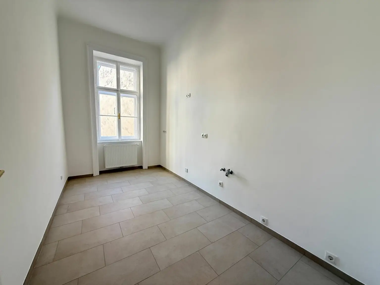 RUHELAGE | PERFEKTE 3 ZIMMER | TRAUMHAFTER ALTBAU | U-BAHN NÄHE