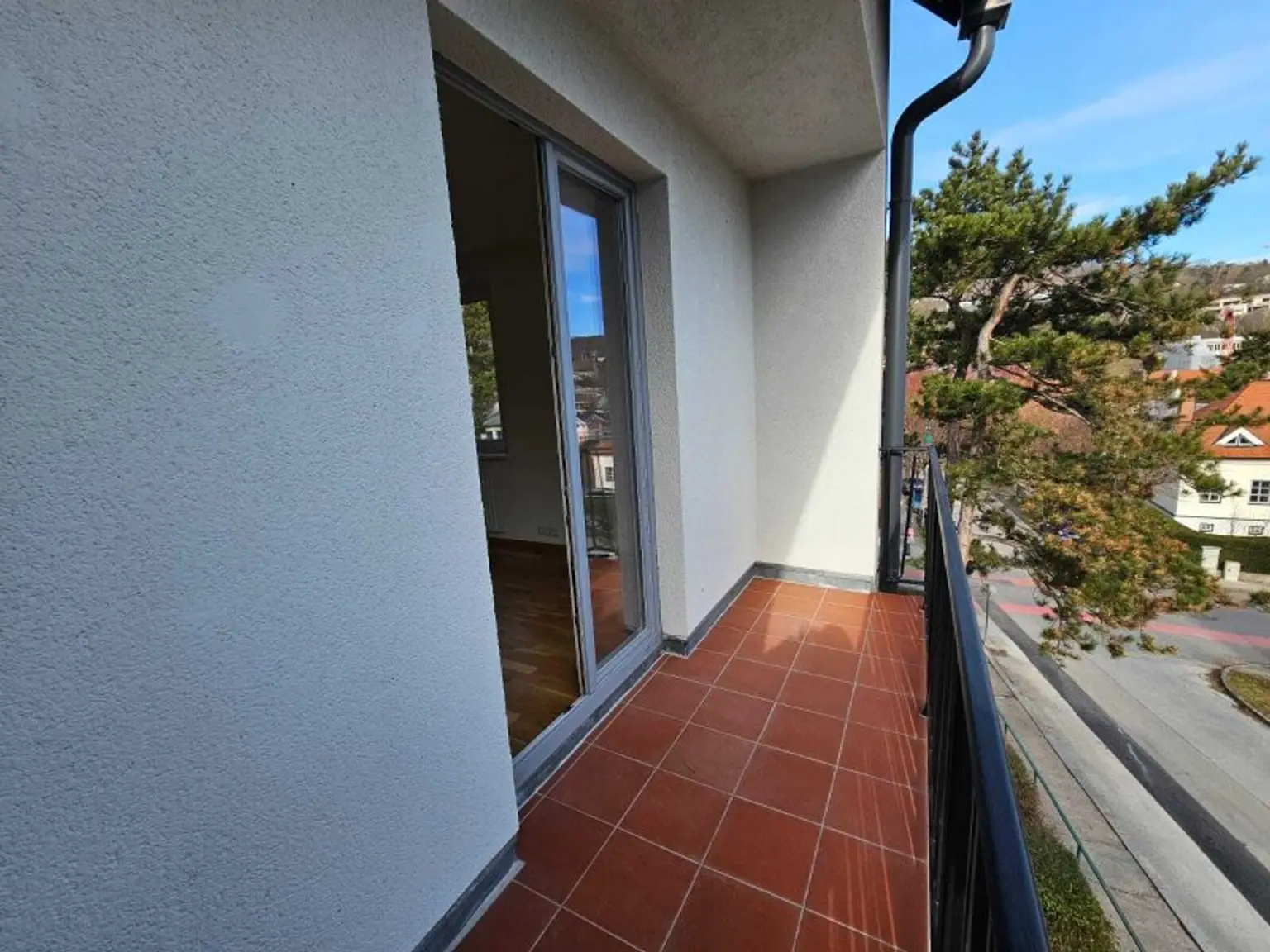 Traumhafte 4-Zimmer-Wohnung in Hinterbrühl: Erstbezug mit Balkon für nur 290.000 €!