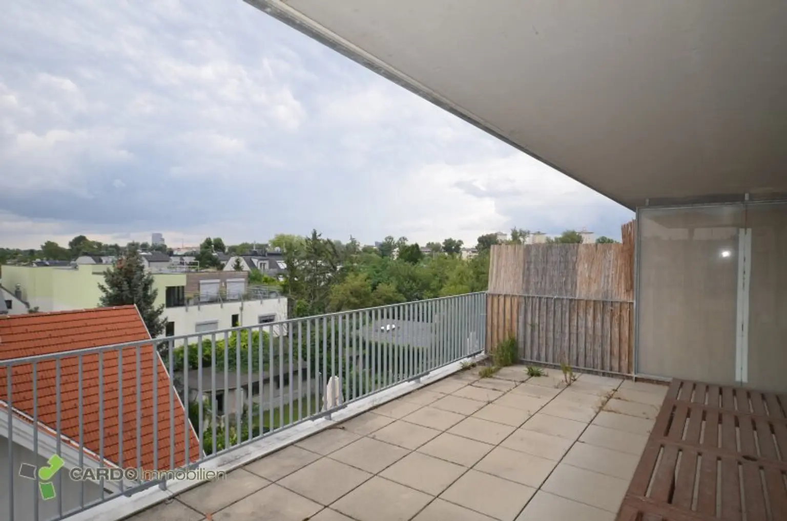 Attraktive Gewerbefläche zu vermieten – ca. 130 m², Nähe UNO City & U-Bahn