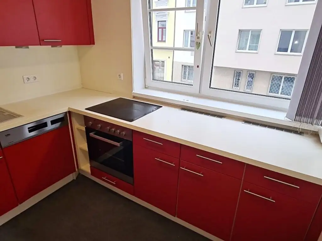 BUCHENGASSE, U1-NÄHE, 57 m2 Neubau mit 10 m2 Terrasse, 2 Zimmer, Komplettküche, Wannenbad, Parketten, 1. Liftstock