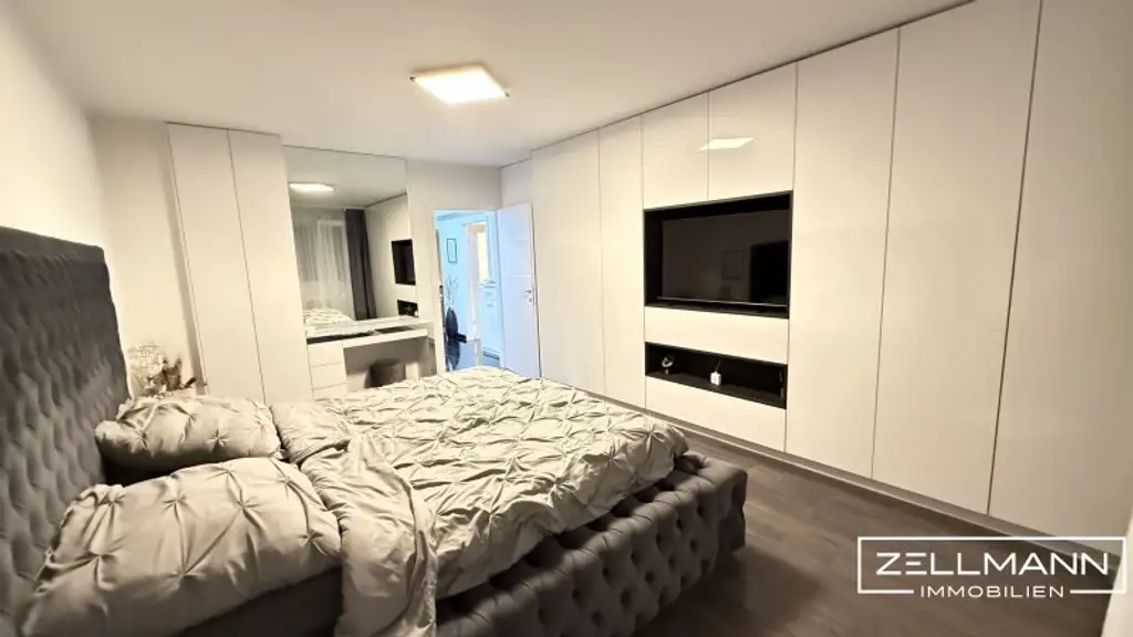 „Stilvoll & modern: Komplettsanierte Eigentumswohnung mit Loggia ins Grüne“ | ZELLMANN IMMOBILIEN