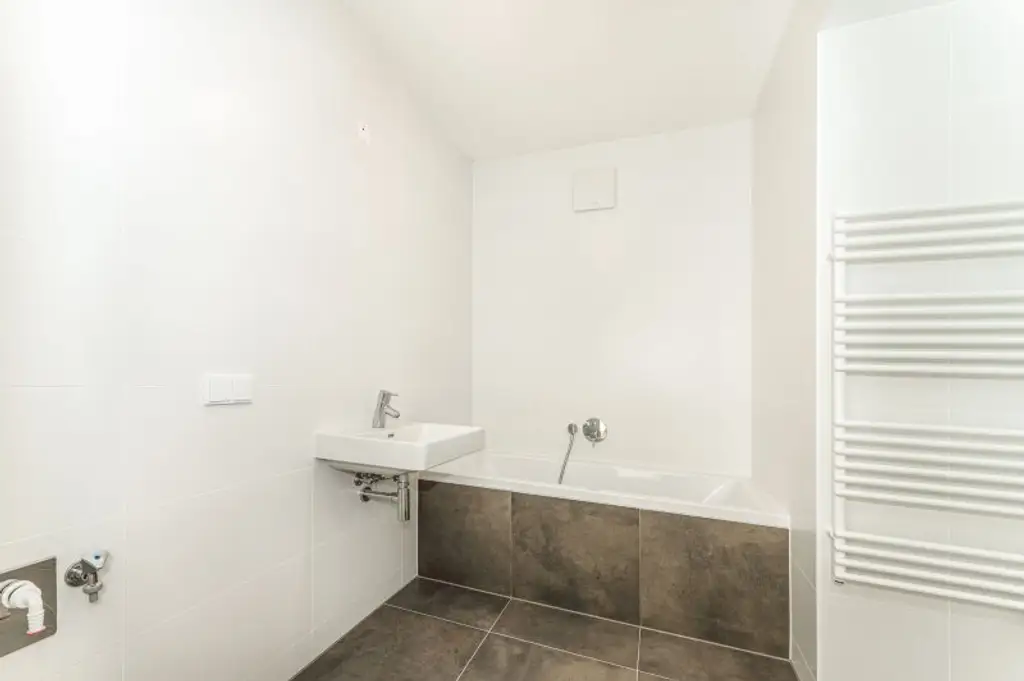3-Zimmer-Maisonette mit Dachterrasse nahe Rochusmarkt zu vermieten!