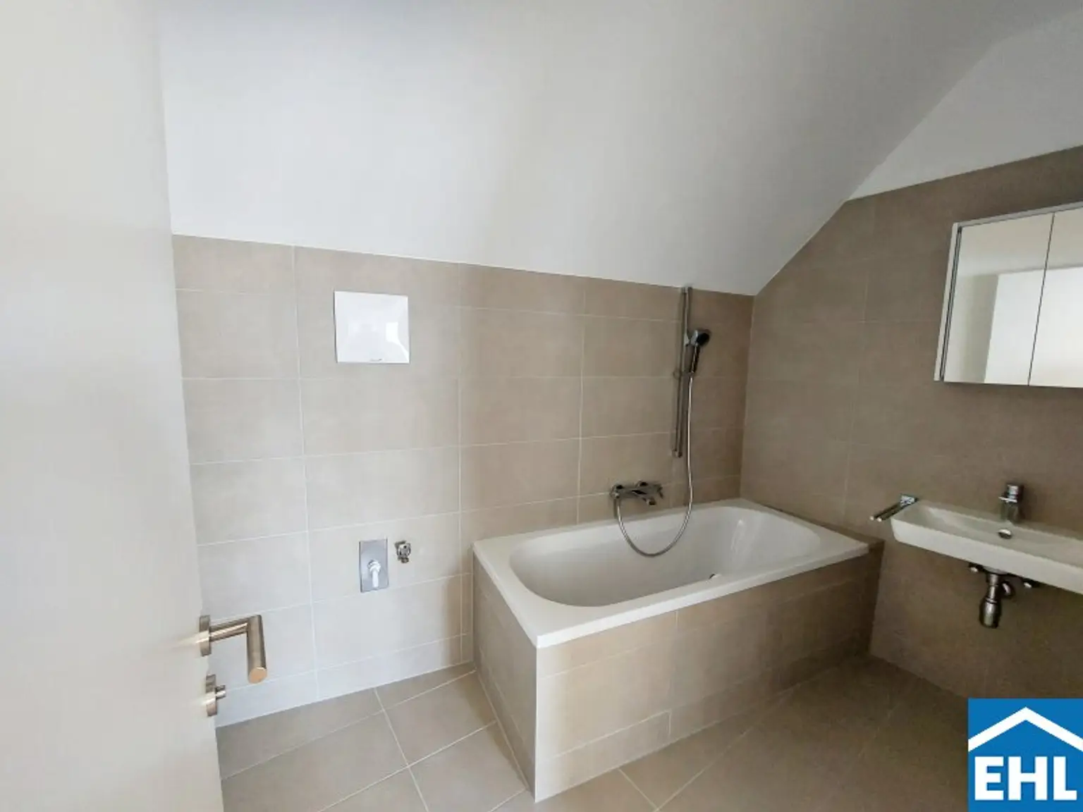 Wohnen mit Stil und Komfort – Ihr neues Zuhause in Simmering!