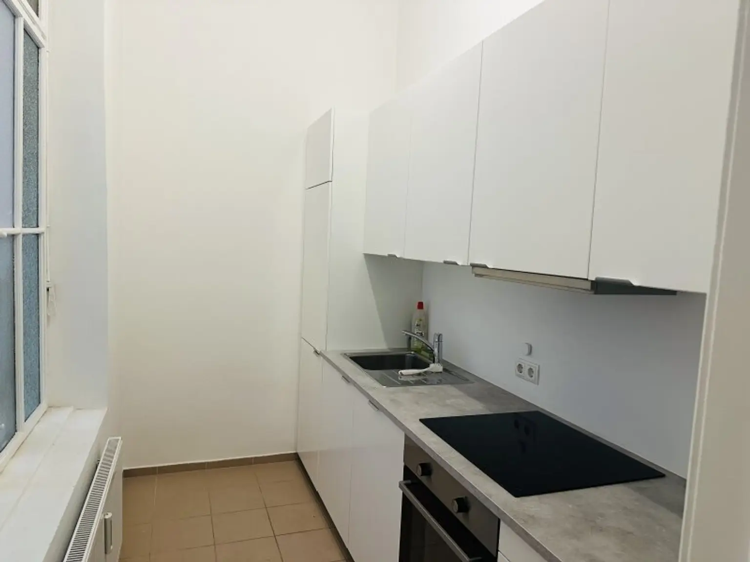 +PROVISIONSFREI+ Prestigeobjekt in 1A-Lage – Altbaubüro beim Hohen Markt ab sofort zu mieten!