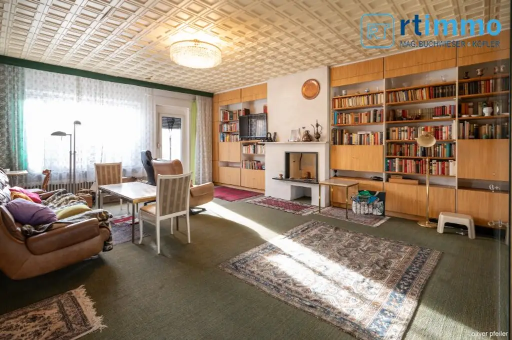 Einfamilienhaus in Stockerau mit schönem Grund - Nähe Freibad.