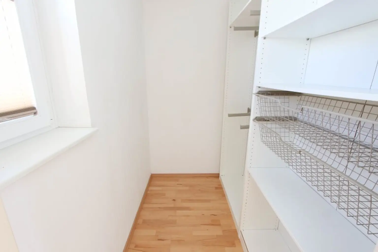 begehbarer Kleiderschrank