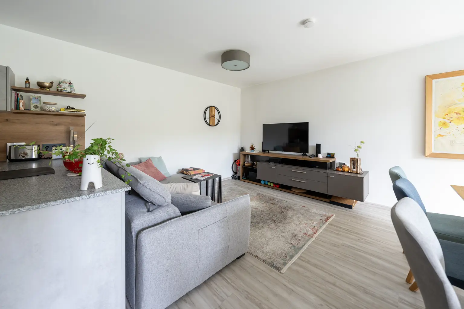 ENTWURF ** Barrierefreie, 3 Zimmerwohnung mit Grünblick, Loggia und Garagenplatz ** ENTWURF