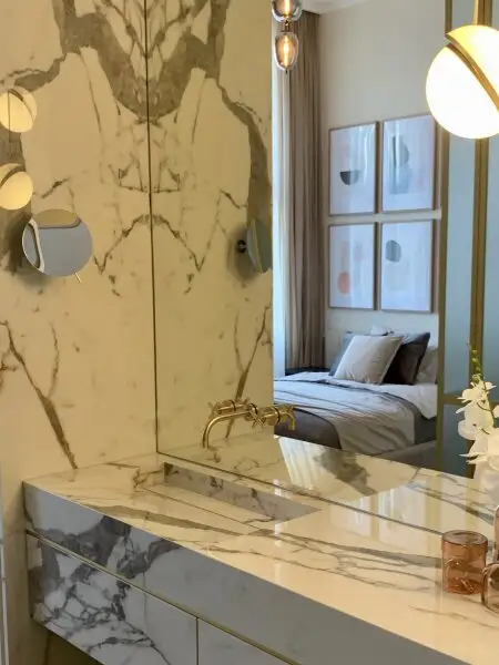 Einzigartige luxuriöse Wohnung im Palais