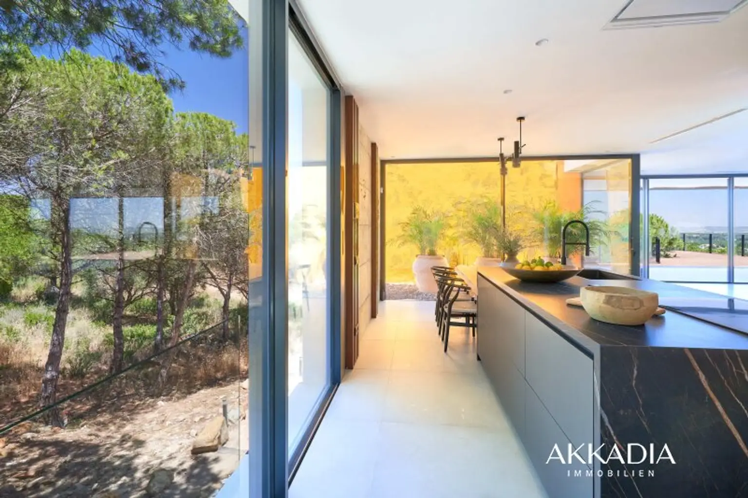 Prämierte Architektenvilla mit Blick über die Sierra Grazalema