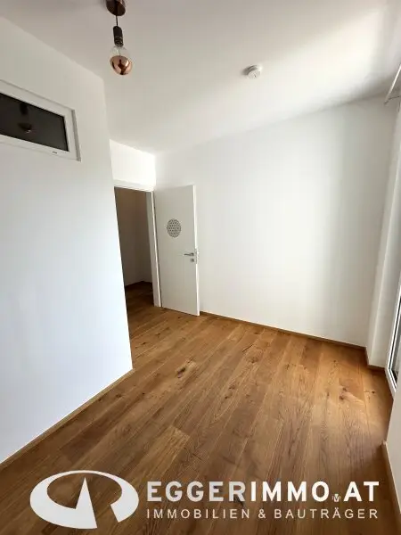 5700 Zell am See / Sonnengarten Limberg; Large family apartment: 92m² maisonette 4 room apartment with terrace, private garden, underground parking,