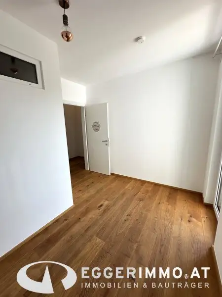 5700 Zell am See / Sonnengarten Limberg; Large family apartment: 92m² maisonette 4 room apartment with terrace, private garden, underground parking,