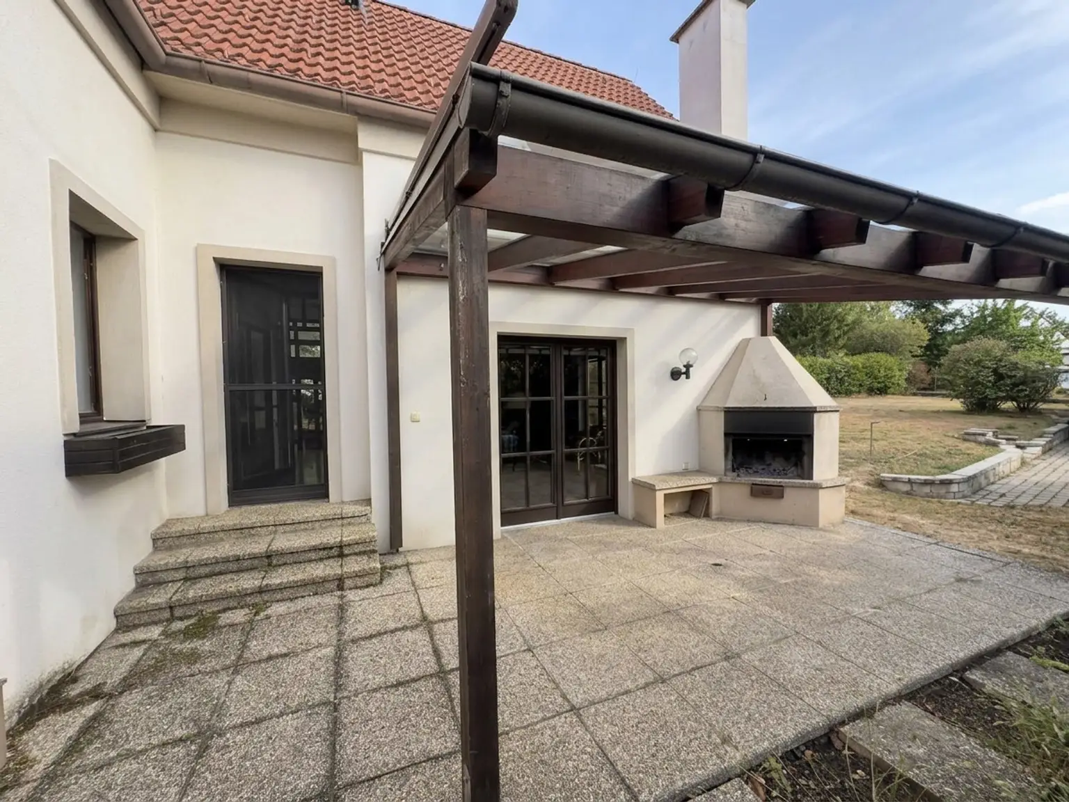 Herrliche Terrasse mit Ausgang vom Wohn- und Esszimmer