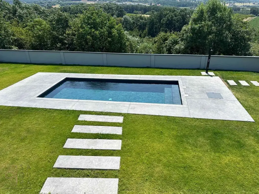 Exklusive Familienvilla mit Pool – Luxus und Natur im Einklang, Kosmaj – Rogača