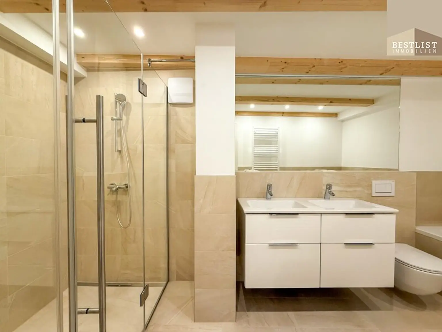 Dachgeschoss-Luxusapartment im Zentrum Baden