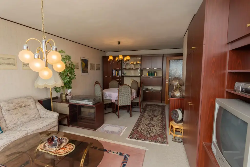 3‑Zimmer‑Wohnung  nahe U‑Bahn in Wien 1110 - 80m² (inkl. Loggia)
