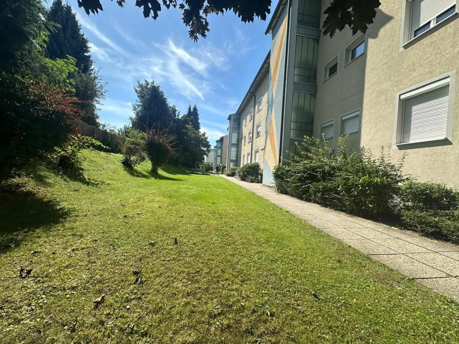 Schärding-Innviertel! Schöne, helle Eigentumswohnung in ruhiger Lage mit Loggia zu verkaufen!