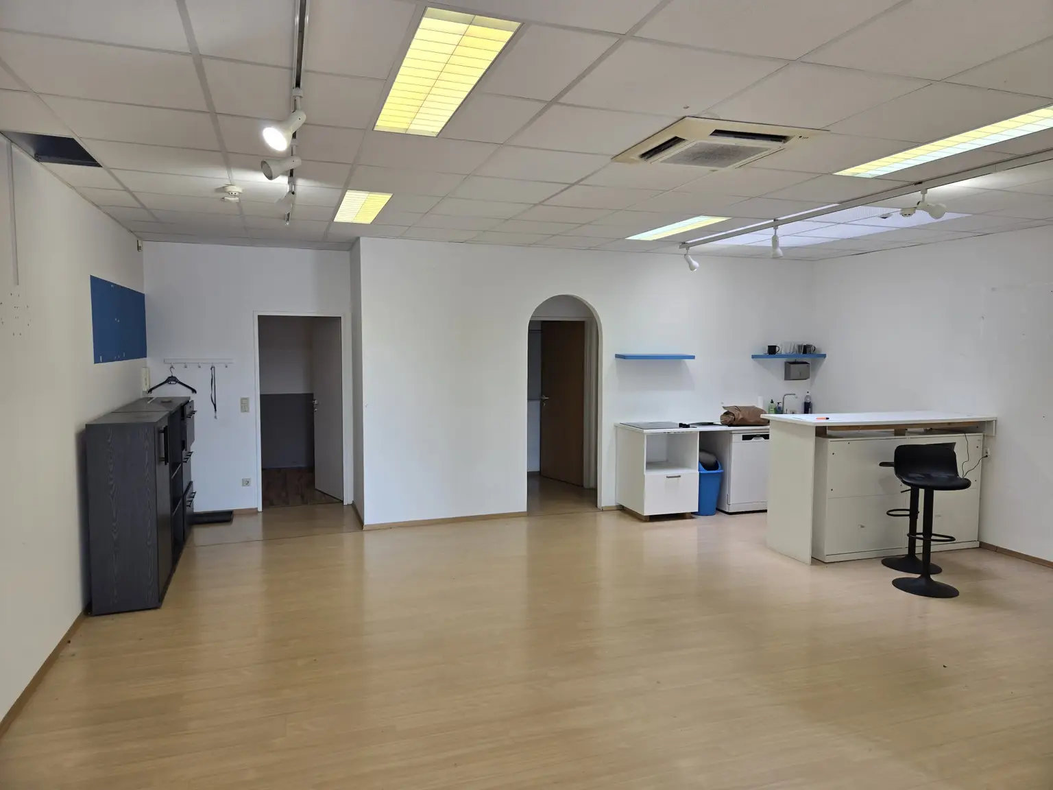 Büro- oder Geschäftsraum - Büro T.2.9