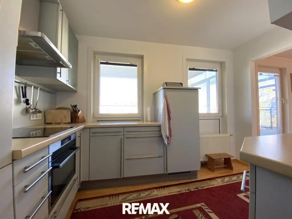 DG-Wohnung mit 2 Terrassen auf Wohnebene und phänomenalem Fernblick über Wien