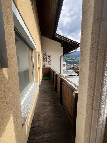 VOMP - Moderne, hochwertige 3,5 Zi.-Wohnung mit Balkon zum Verkauf