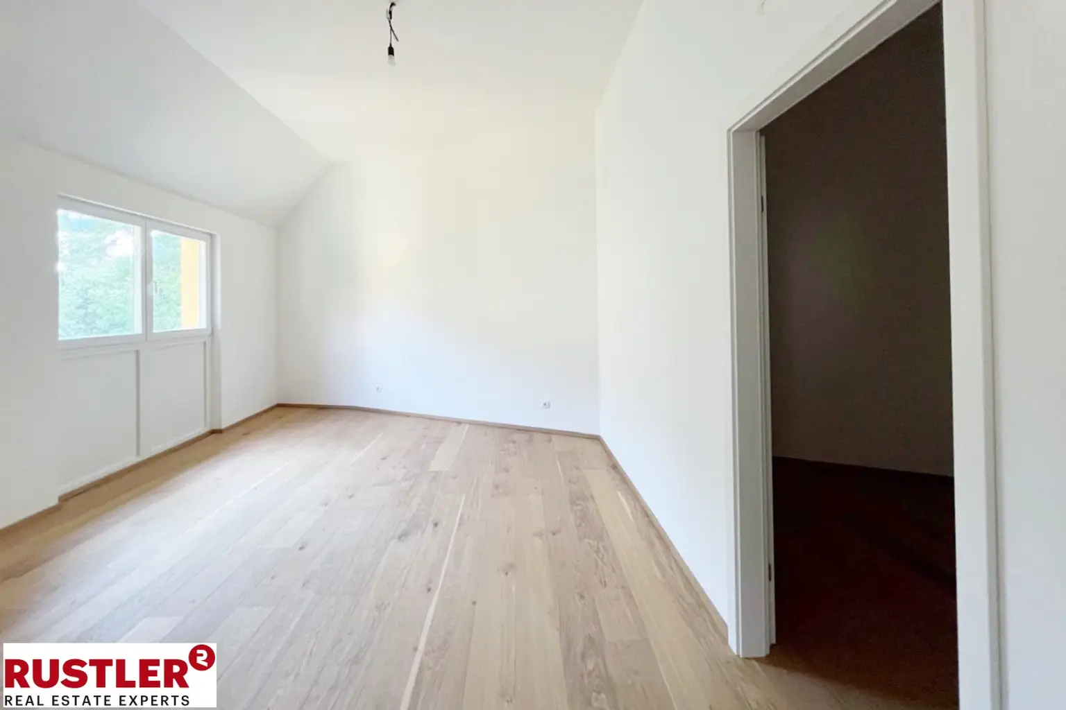 3-Zimmerwohnung mit Balkon und begehbarem Schrankraum