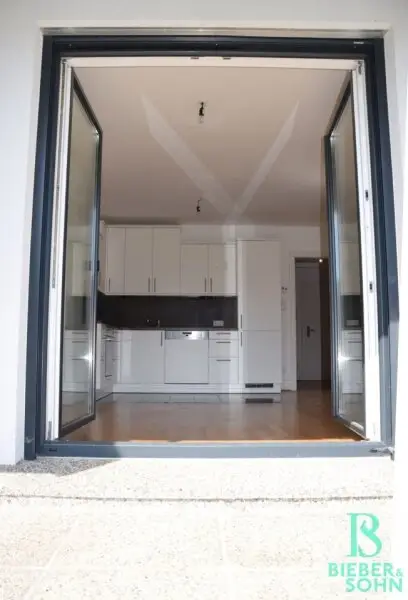 Mitten im Grünen beim Hörndlwald - Top Terrassenwohnung