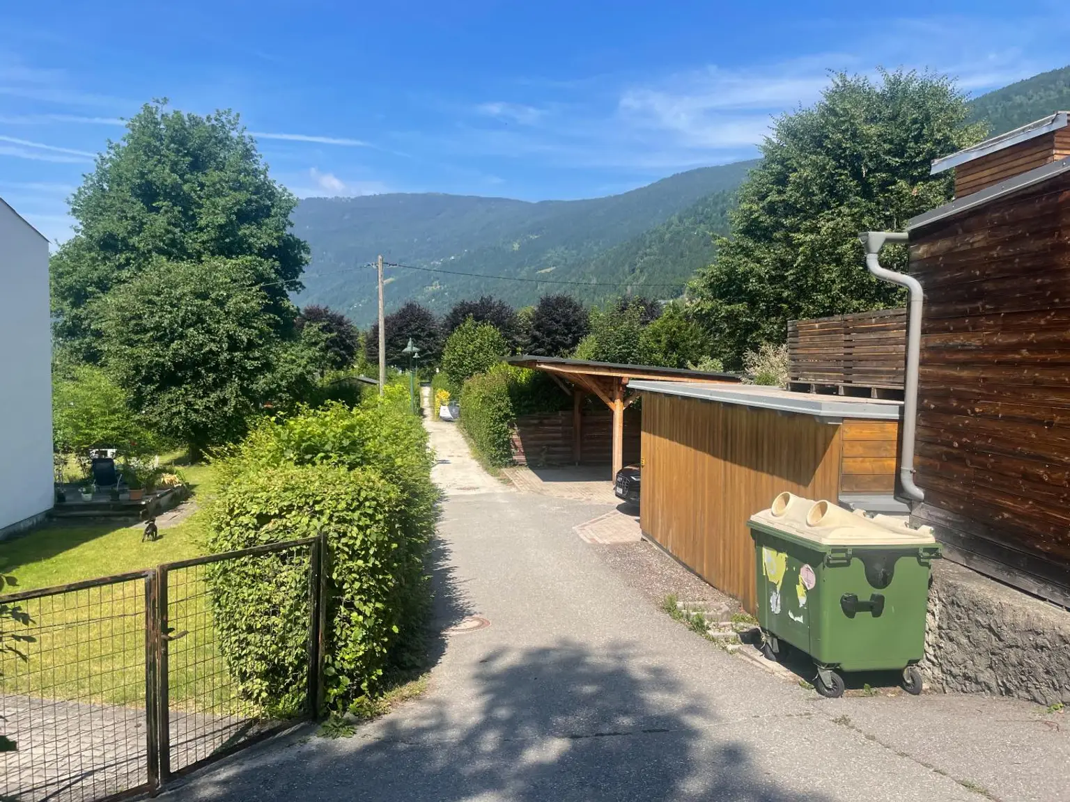 Helle und großzügige Gartenwohnung  in unmittelbarer Nähe zum malerischen Ossiachersee