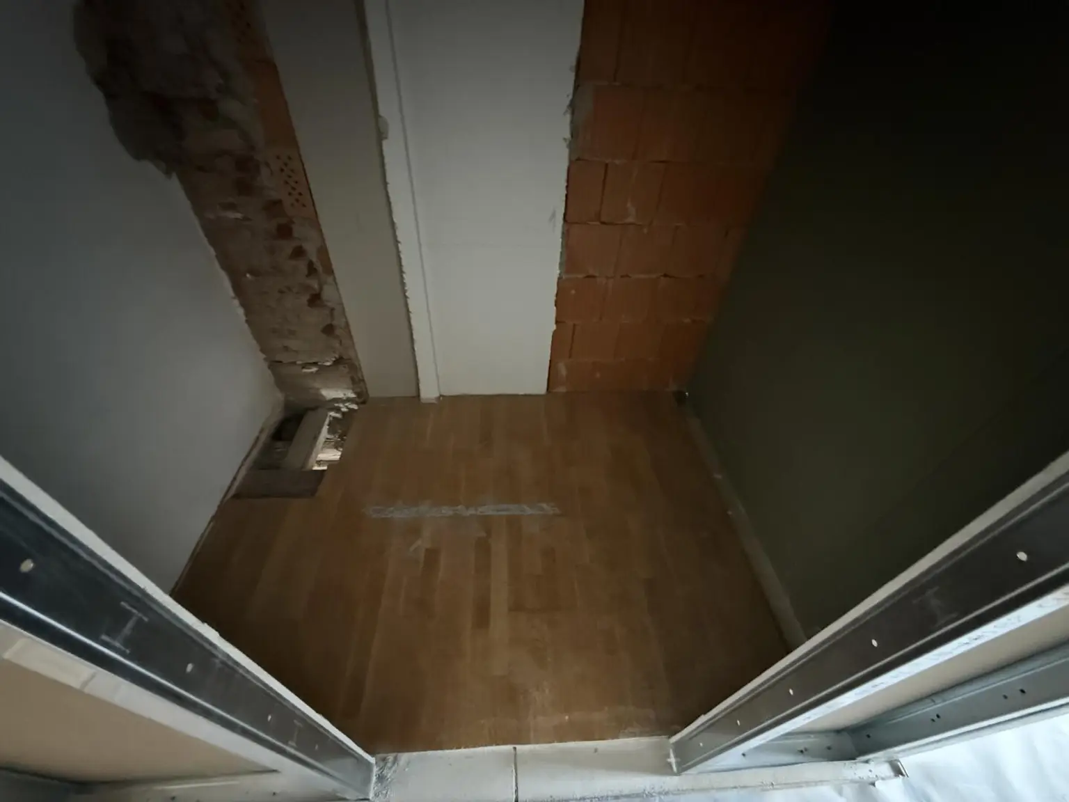 20251124_122033328_iOS