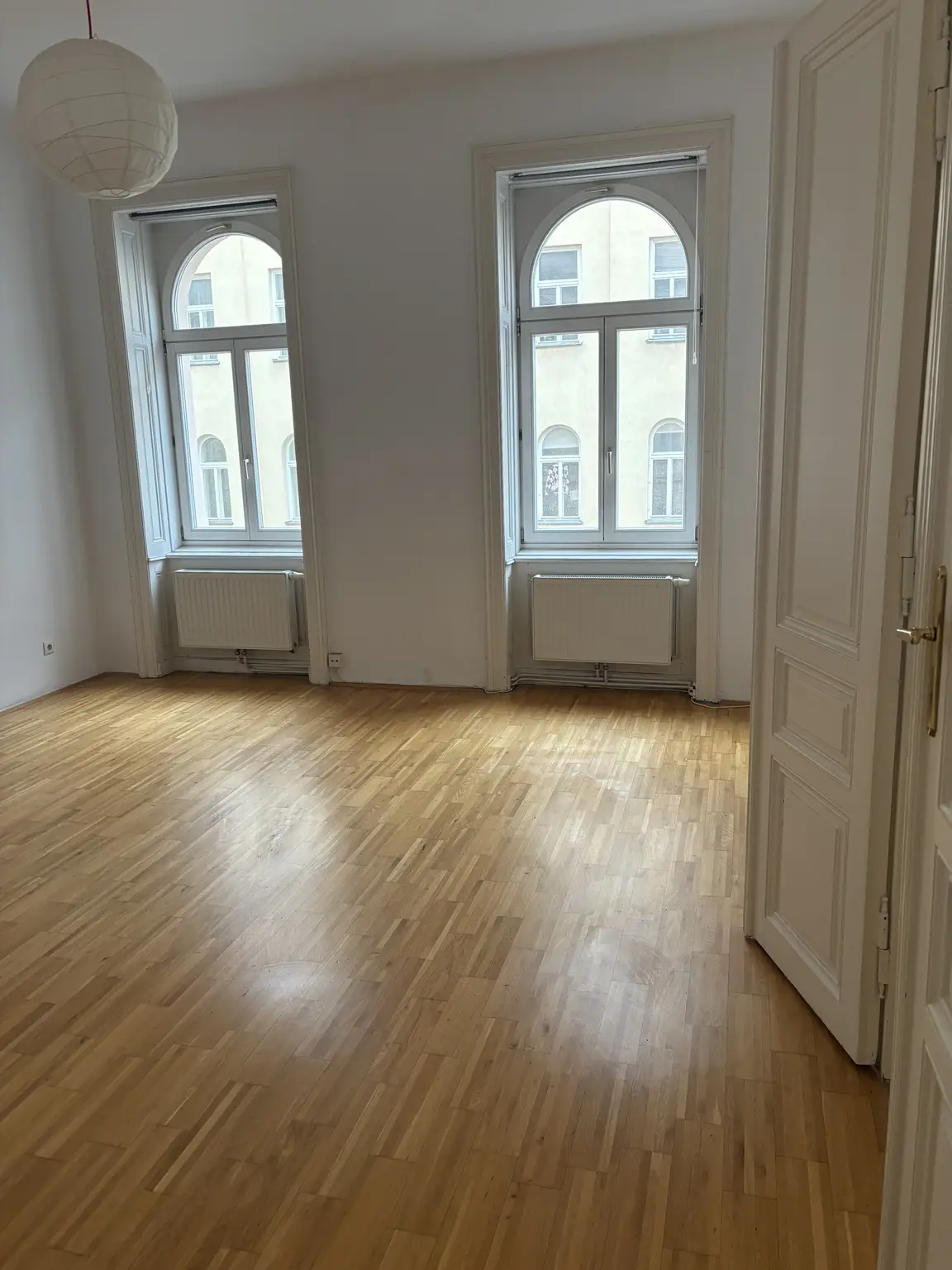 Sonniges Altbauarpartment 66 m² in Toplage 1090 Wien !
