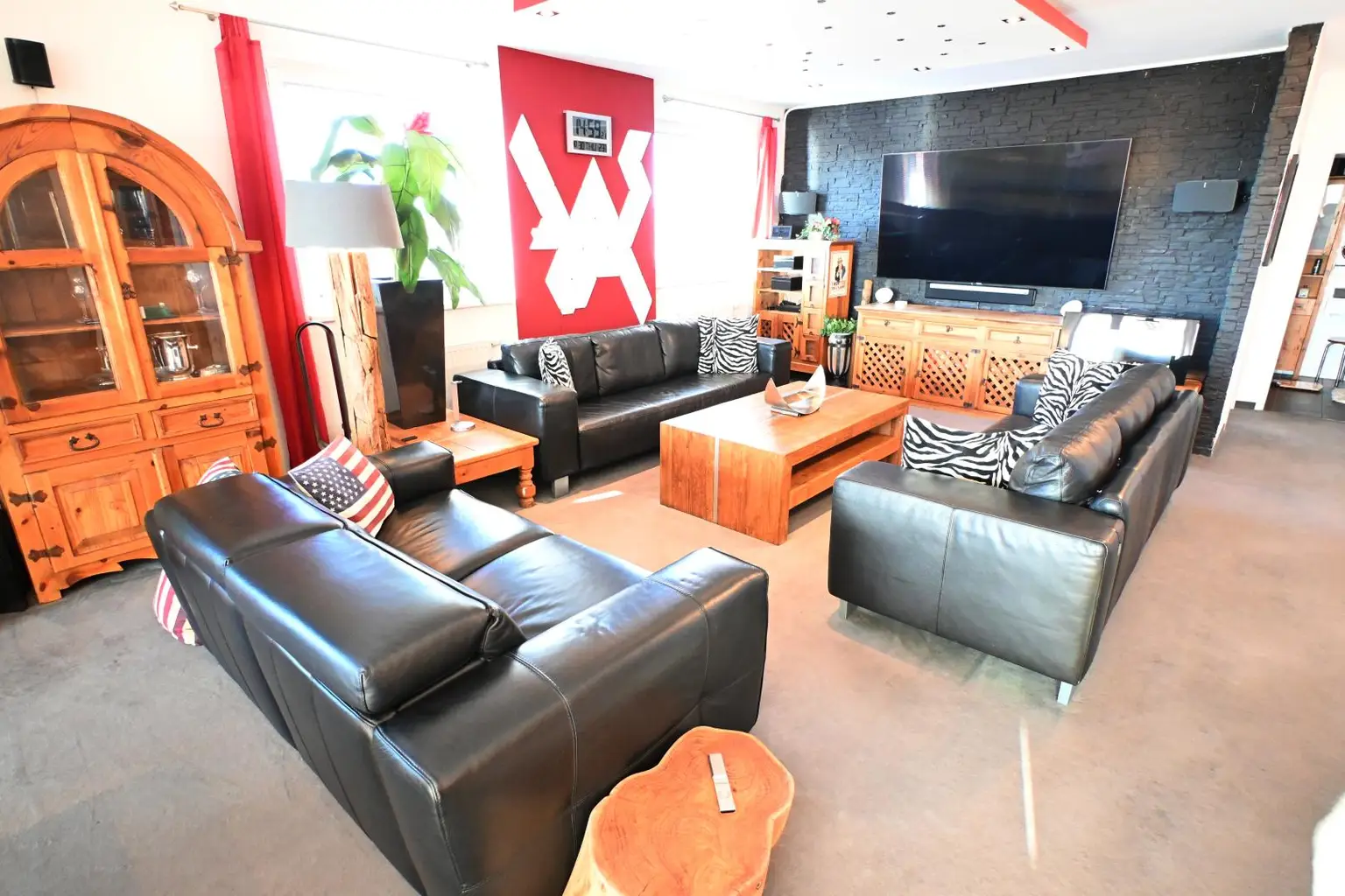 " ++ Wienerberg City ++ Weitblick ++ Panorama-Pool-Nutzung  ++