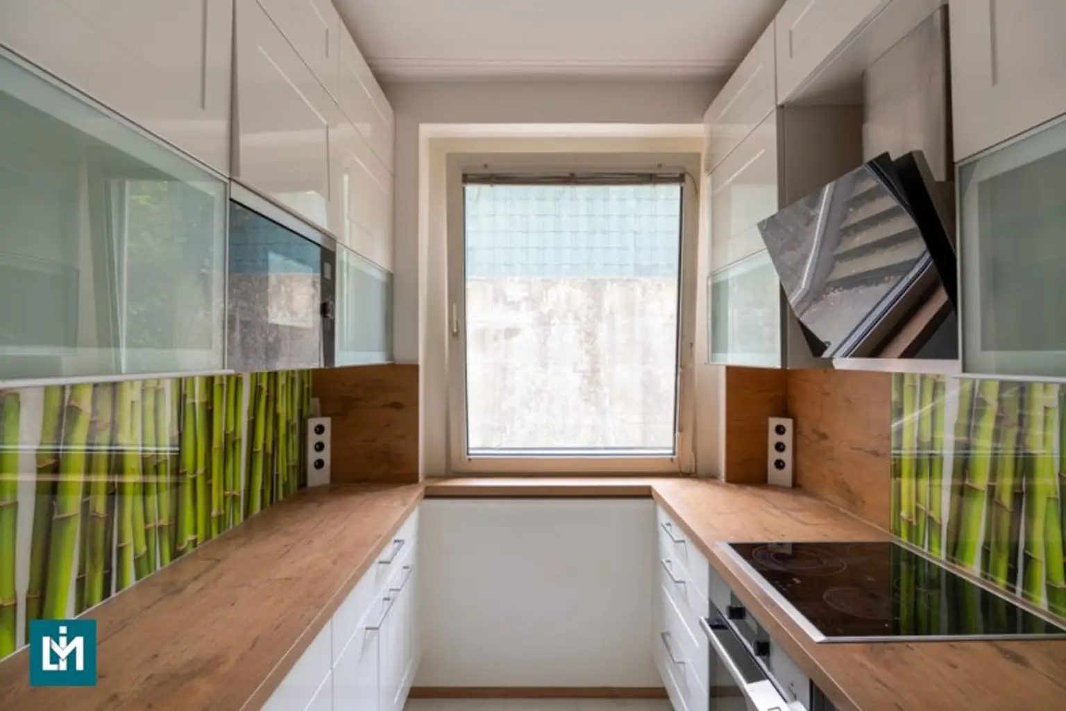 SCHÖNE 2 - ZIMMER GARTENWOHNUNG / NÄHE BAHNHOF NUSSDORF