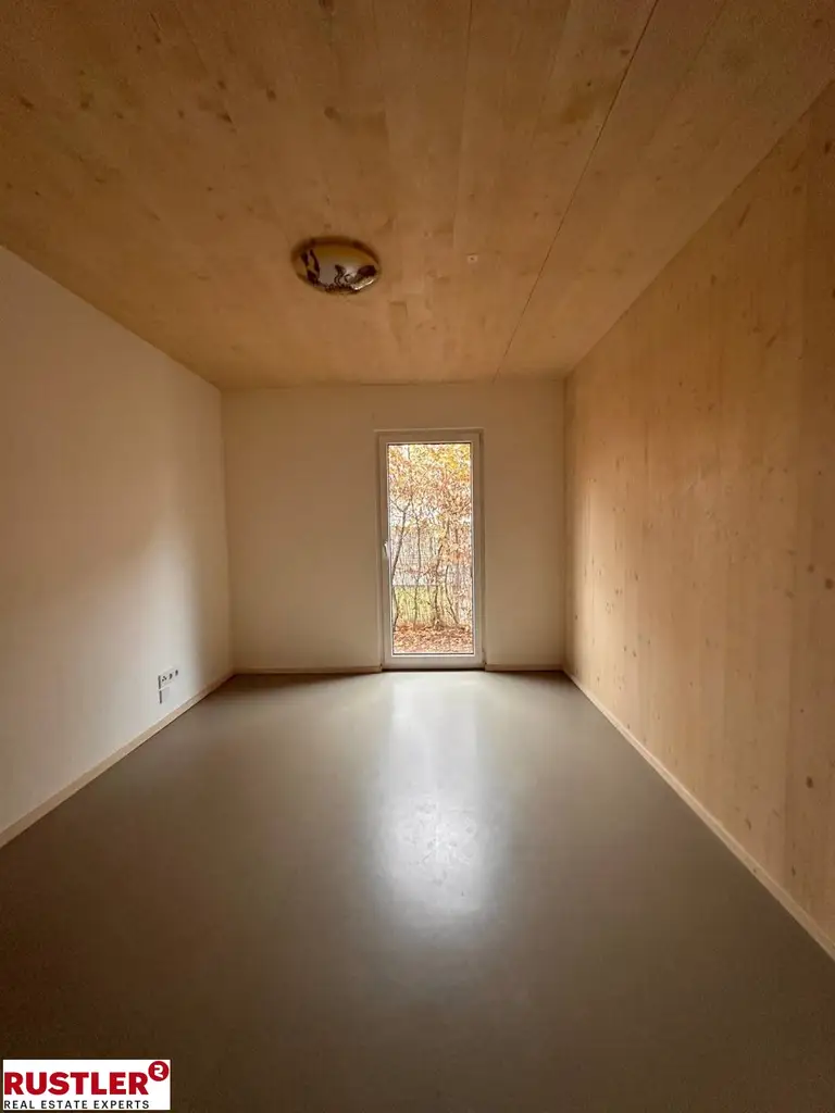 Exklusive 3-Zimmer Gartenwohnung mit großem, uneinsehbarem Garten