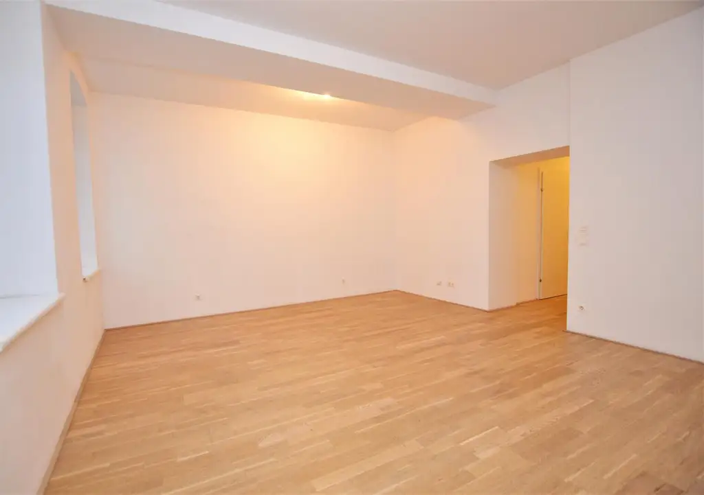 2-Zimmer-Stadtwohnung mit Freifläche – zentral und ruhig gelegen