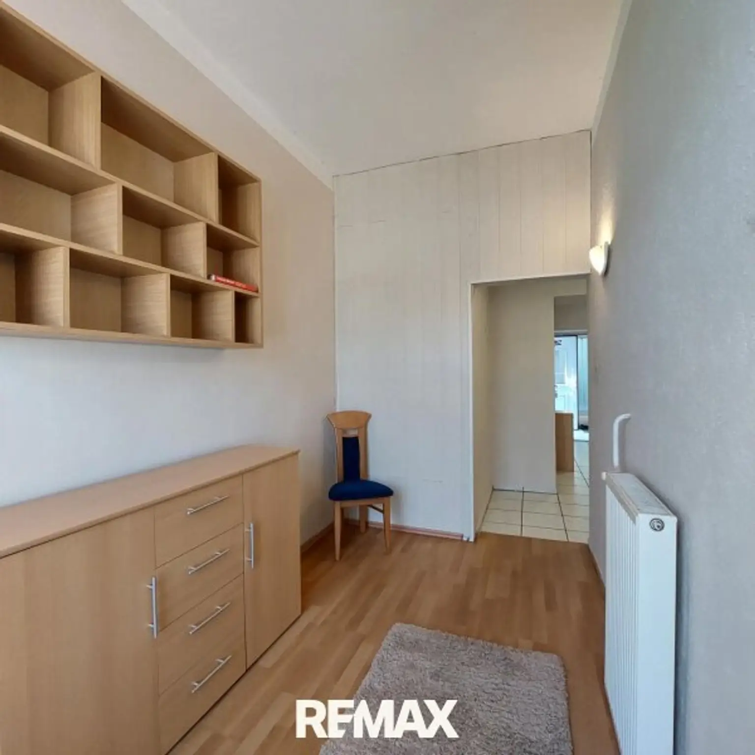 Wohnung 2 erstes Zimmer (2)