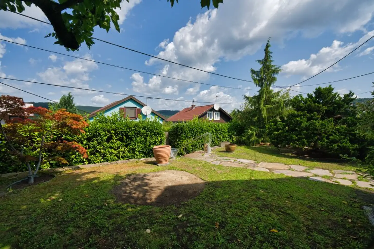 Seltenes Kleingarten-Eigentum am Wolfersberg – Haus mit Ausbaupotenzial, Terrasse & herrlicher Blick ins Grüne