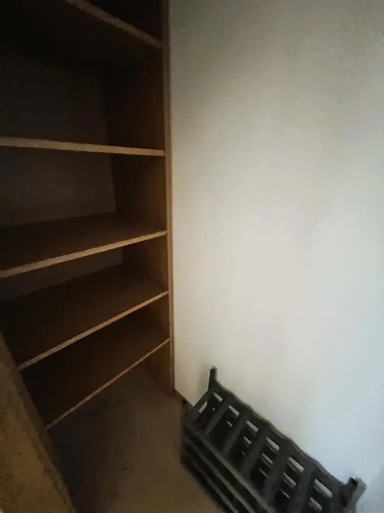 Gemütliche 2-Zimmer-Wohnung mit Loggia - TOP 4 - Nahe dem Wander- und Erholungsgebiet Hohe Wand