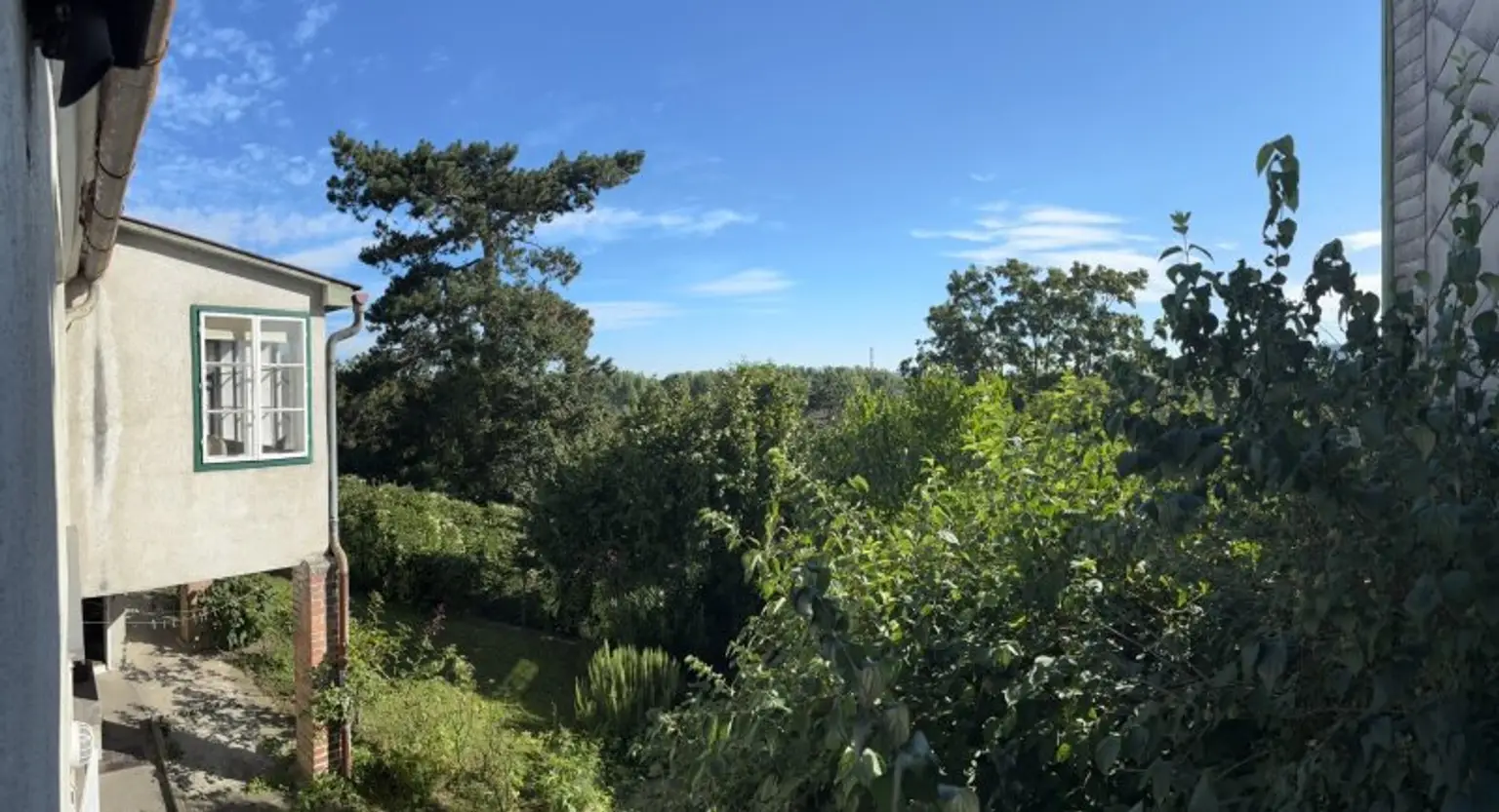 Einfamilienhaus mit historischem Hintergrund im Martinsviertel - unverbaubarer Panorama-Fernblick