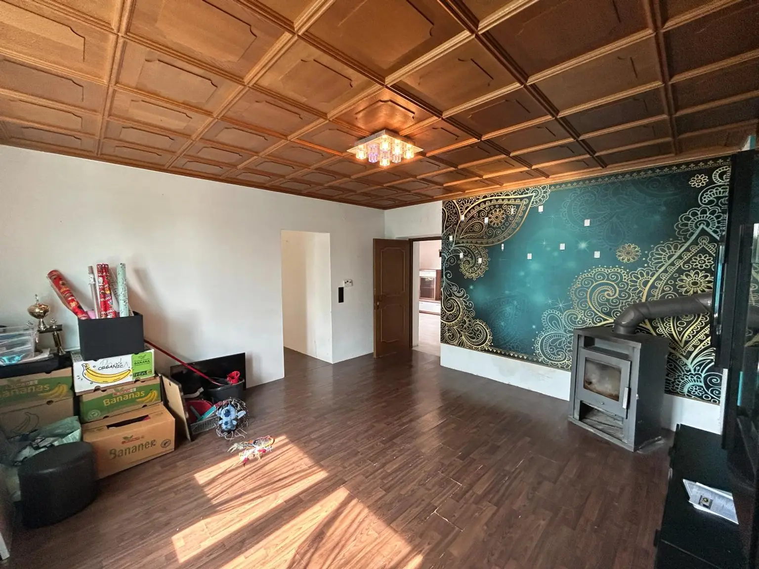 Einfamilienhaus mit großzügiger Halle und viel Potenzial in ruhiger Lage