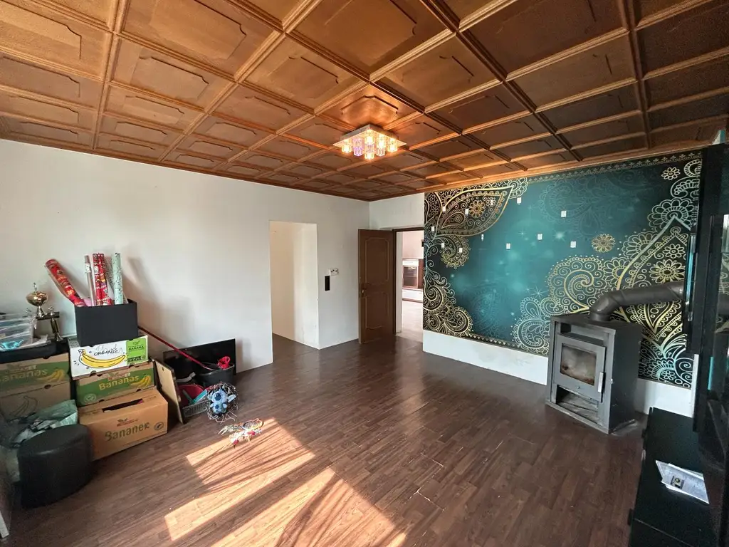 Einfamilienhaus mit großzügiger Halle und viel Potenzial in ruhiger Lage