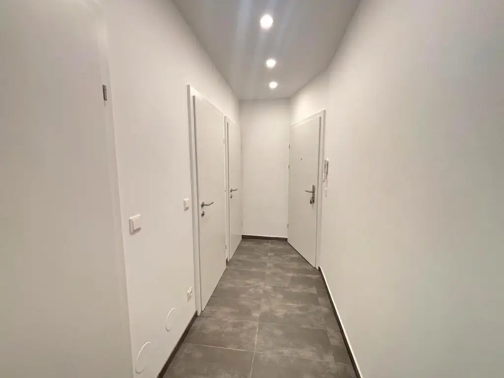 Schöngeschnitten 63,51m² Altbauwohnung – Schlüsselfertig & Erstbezug nach Generalsanierung!