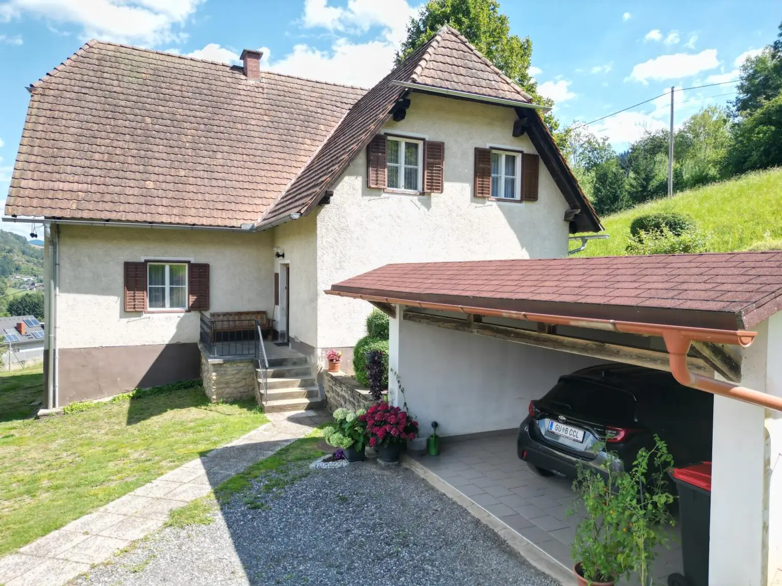 Übelbach, Wohnhaus zum sanieren mit großem Grundstück in Grünlage
