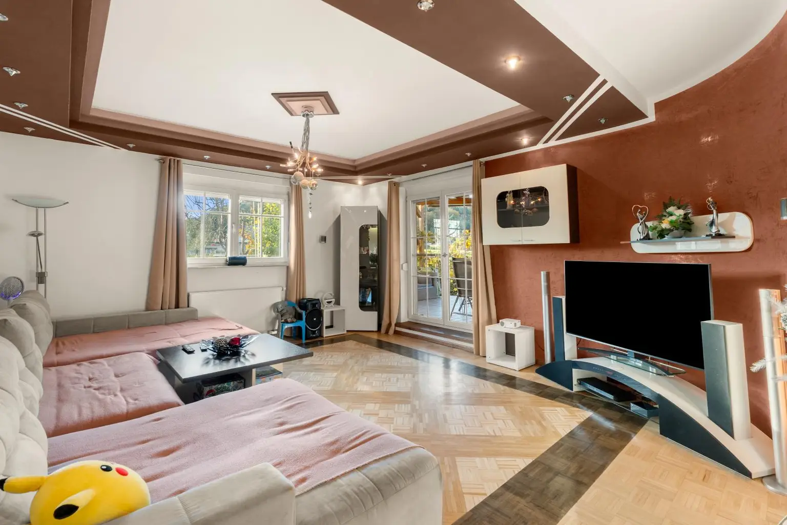 Stilvolles Eigenheim in sonniger Siedlungslage am Rande von Heimschuh